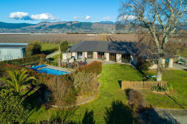 Photo of property in 111 Bartlett Road, Hope, Richmond, 7081