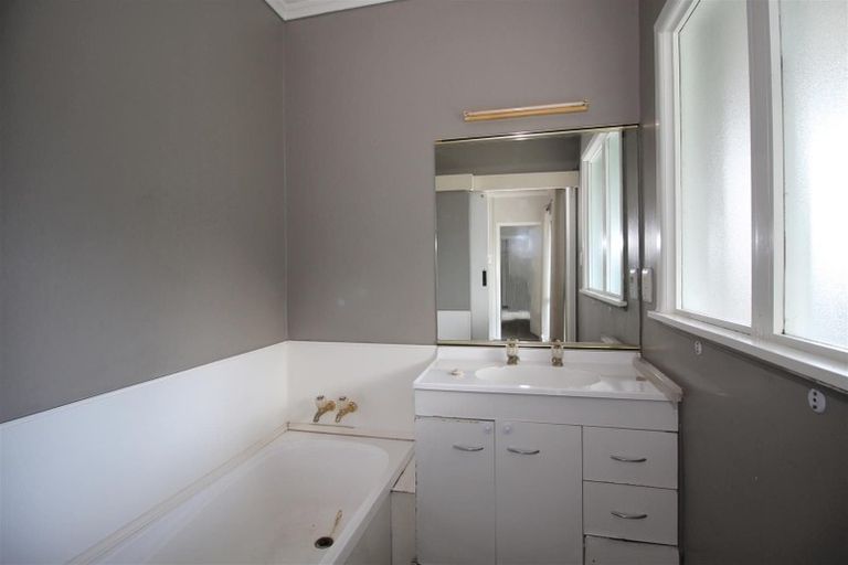 Photo of property in 186 Great North Road, Te Kamo, Kamo, 0185