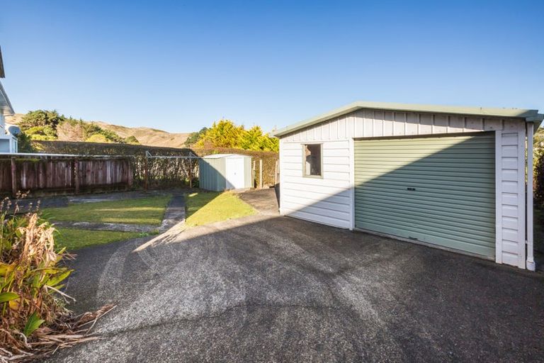 Photo of property in 59 Waihora Crescent, Waitangirua, Porirua, 5024