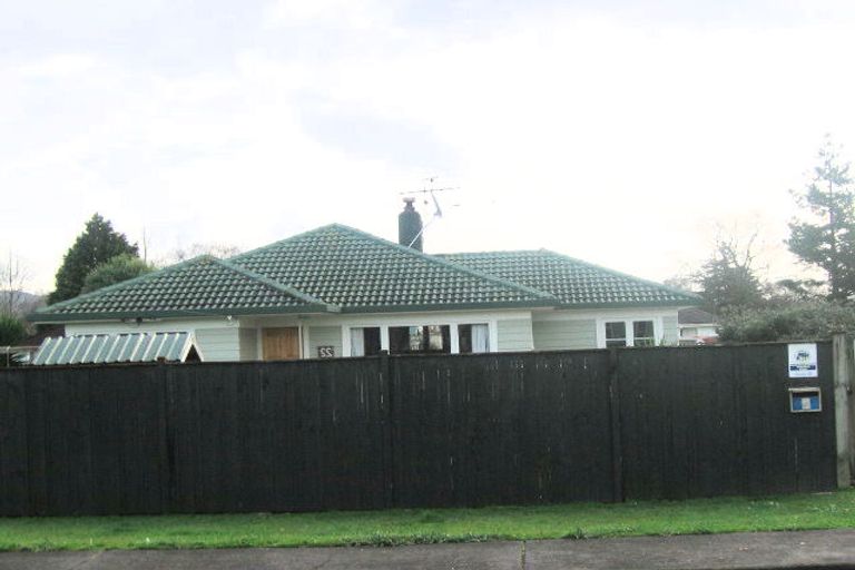 Photo of property in 22 Smiths Avenue, Papakura, 2110