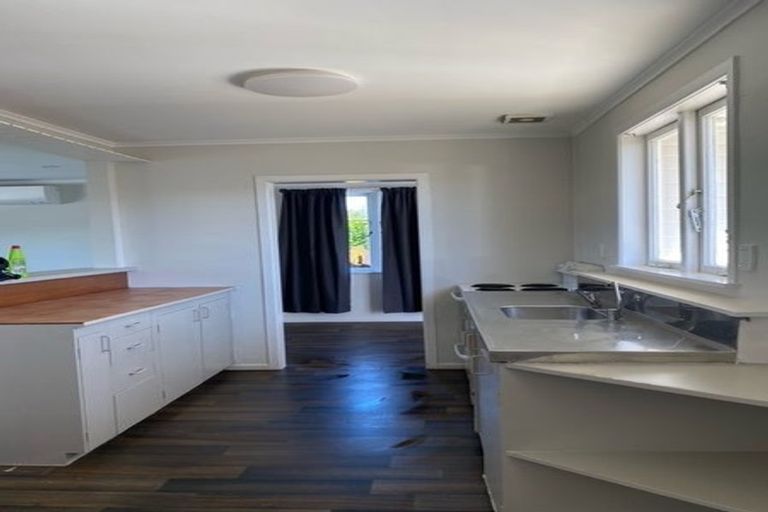 Photo of property in 53a Rollerson Street, Papakura, 2110