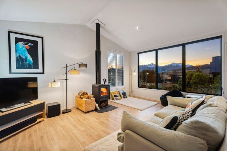 Photo of property in 7 Polperro Court, Jacks Point, Queenstown, 9371