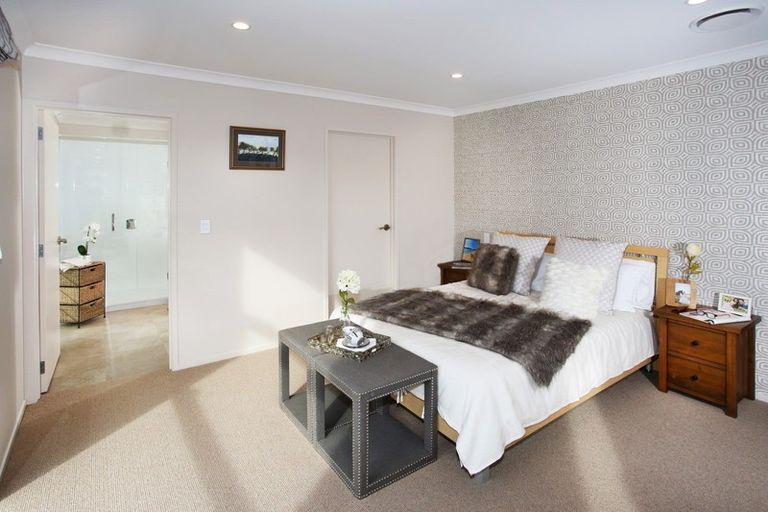 Photo of property in 54 Hillpark Drive, Pokeno, 2402