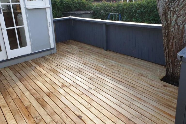 Photo of property in 77 Tahapa Crescent, Meadowbank, Auckland, 1072
