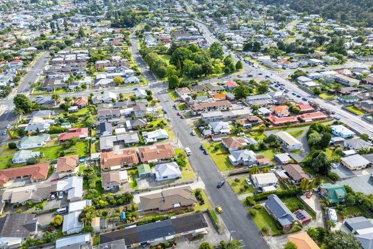 Photo of property in 4c Third Avenue, Avenues, Whangarei, 0110