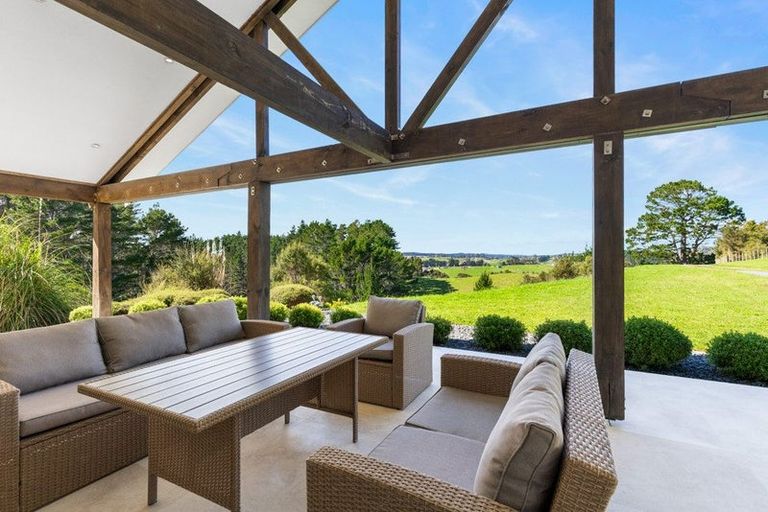 Photo of property in 132b Dormer Road, Waitoki, Helensville, 0875