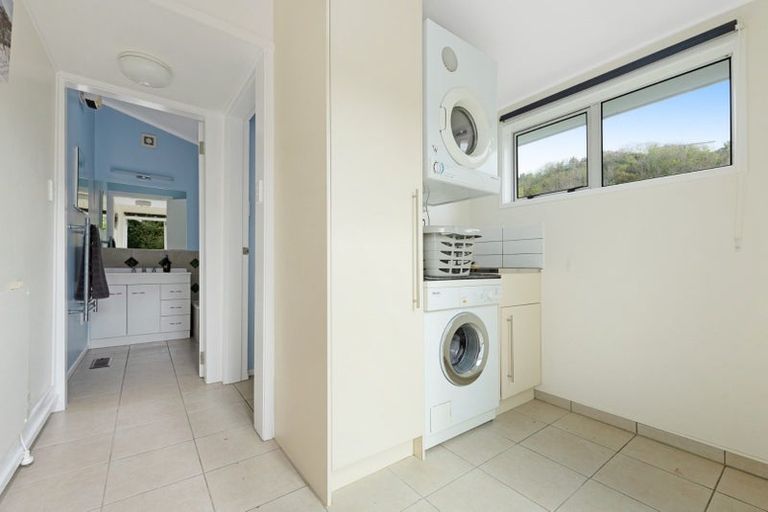 Photo of property in 328 Karori Road, Karori, Wellington, 6012