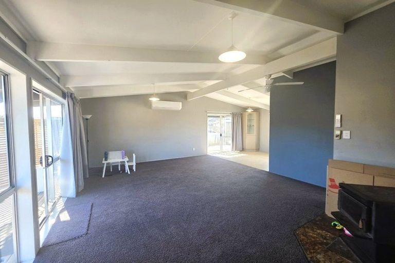 Photo of property in 66a Gloucester Road, Mount Maunganui, 3116