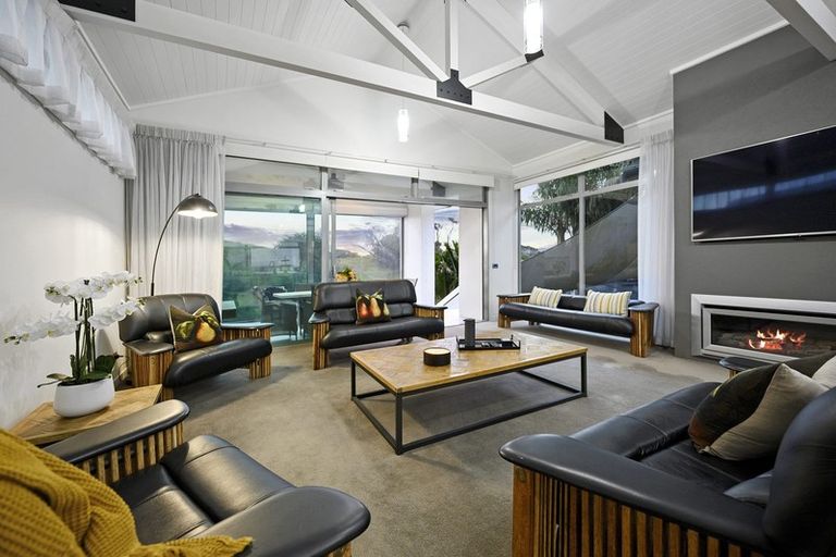 Photo of property in 32 Mangatawhiri Road, Omaha, Warkworth, 0986