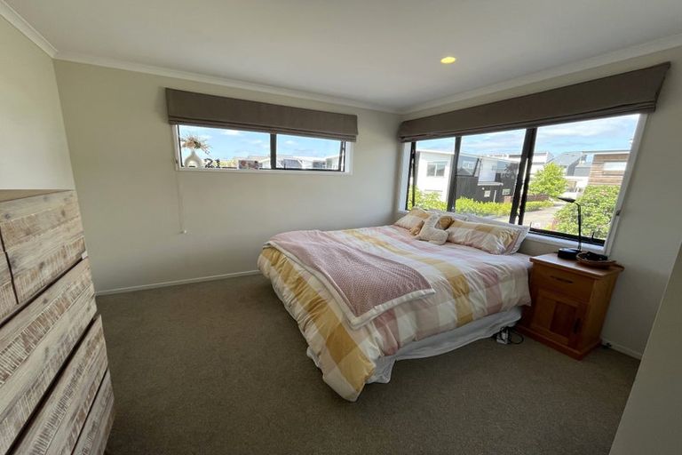 Photo of property in 63 Buckley Avenue, Hobsonville, Auckland, 0616