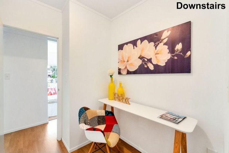 Photo of property in 34 Kirby Street, Glendene, Auckland, 0602