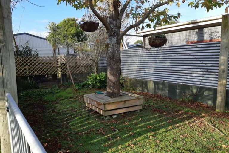 Photo of property in 40 Costley Street, Carterton, 5713