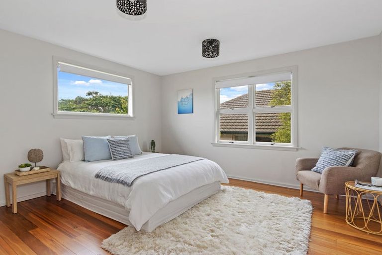 Photo of property in 11 Glenrowan Avenue, Avondale, Christchurch, 8061