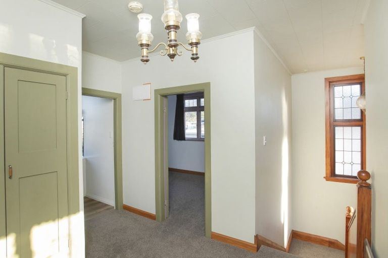 Photo of property in 89 Esplanade, Kaiti, Gisborne, 4010