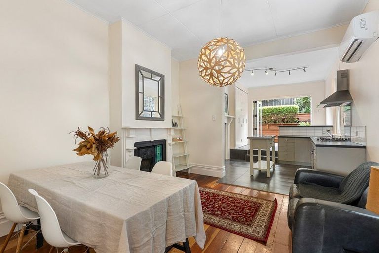 Photo of property in 26 Owen Street, Newtown, Wellington, 6021