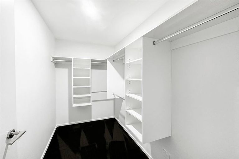 Photo of property in 27 Crossley Avenue, Woodend, 7610