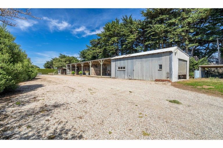 Photo of property in 21 Mika Way, Lorneville, Invercargill, 9874