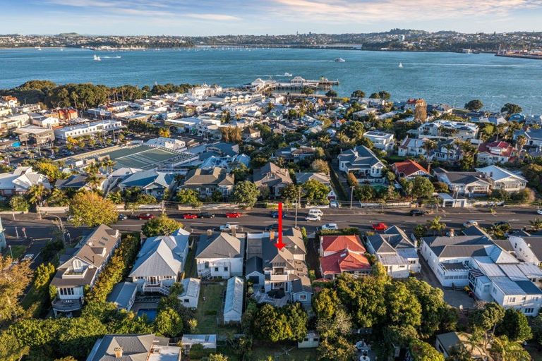 Photo of property in 16 Calliope Road, Devonport, Auckland, 0624