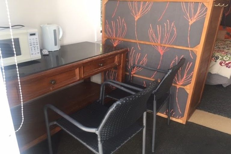 Photo of property in 1 Luke Place, Otara, Auckland, 2023