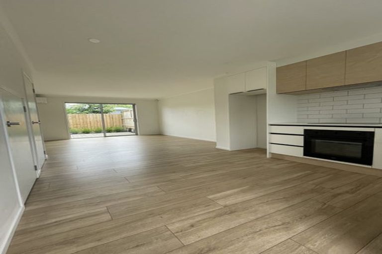 Photo of property in 11/5 King Street, Papakura, 2110