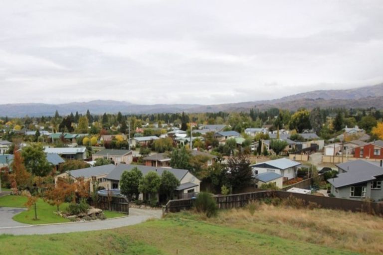 Photo of property in 35 Shields Street, Clyde, 9330