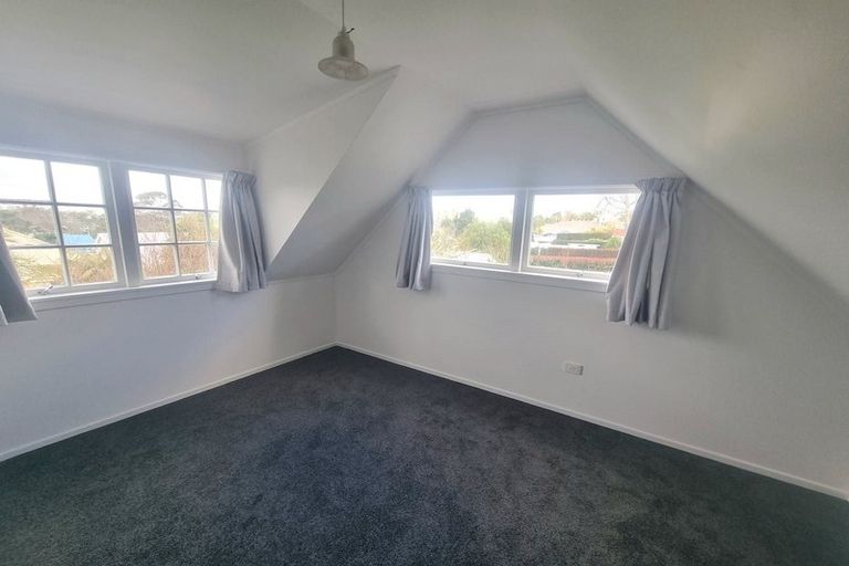 Photo of property in 29a William Bond Street, Stanley Point, Auckland, 0624