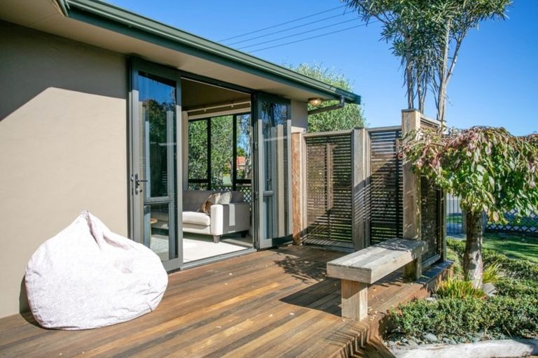 Photo of property in 15 Bowen Street, Cambridge, 3434