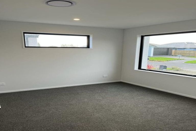 Photo of property in 19 Borthwick Street, Belfast, Christchurch, 8051