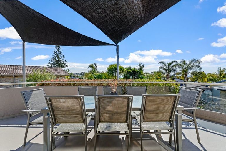 Photo of property in 4c Hurdlow Place, Manly, Whangaparaoa, 0930
