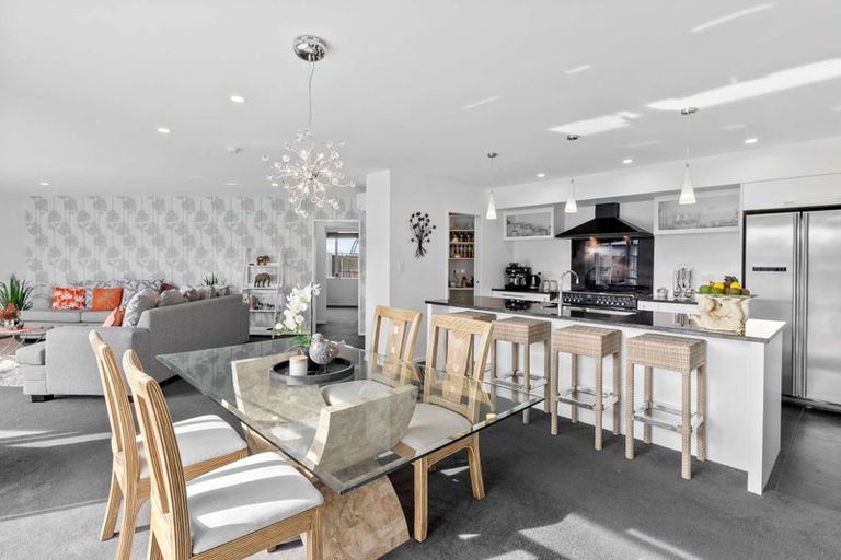 Photo of property in 32 Sutherland Drive, Kaiapoi, 7630