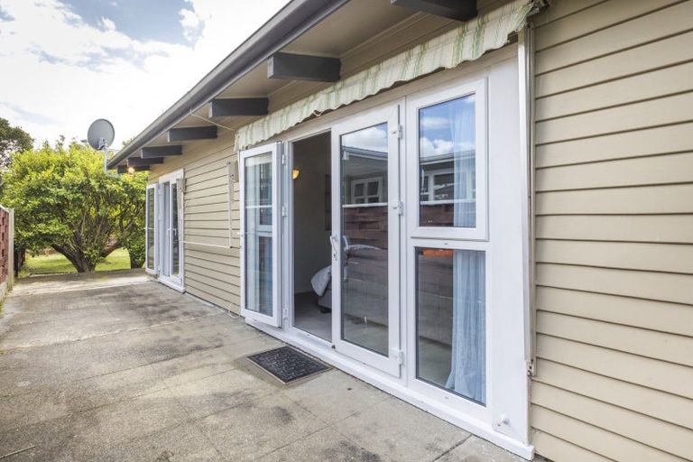 Photo of property in 41 Churchill Avenue, Hokowhitu, Palmerston North, 4410