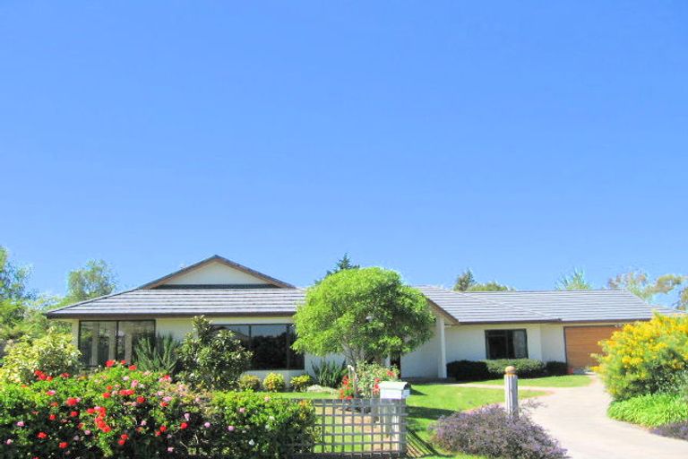 Photo of property in 1 Parkview Place, Riverdale, Gisborne, 4010