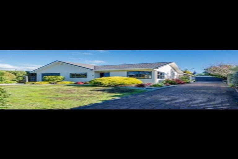 Photo of property in 53 Weggery Drive, Waikanae Beach, Waikanae, 5036
