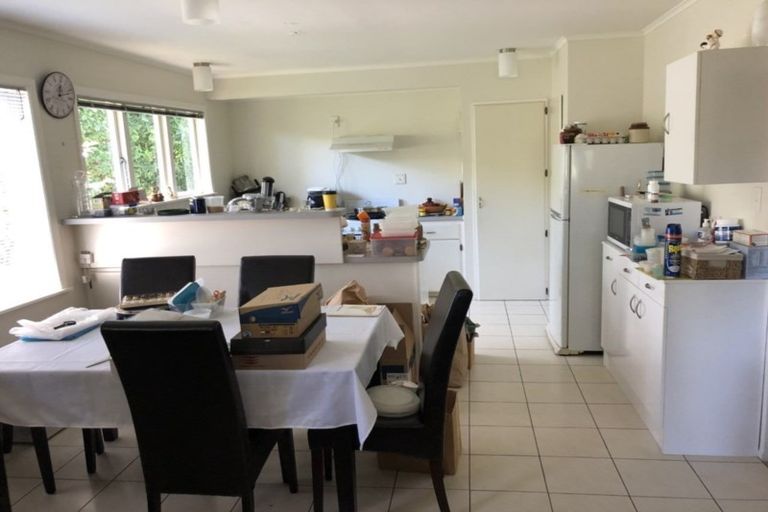 Photo of property in 15 Skipjack Pass, Silverdale, 0932