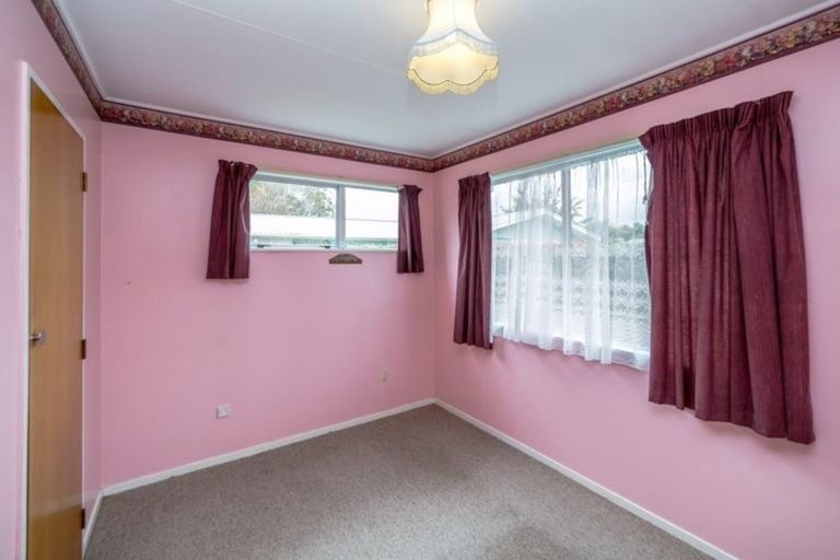 Photo of property in 41 Fisher Place, Carterton, 5713