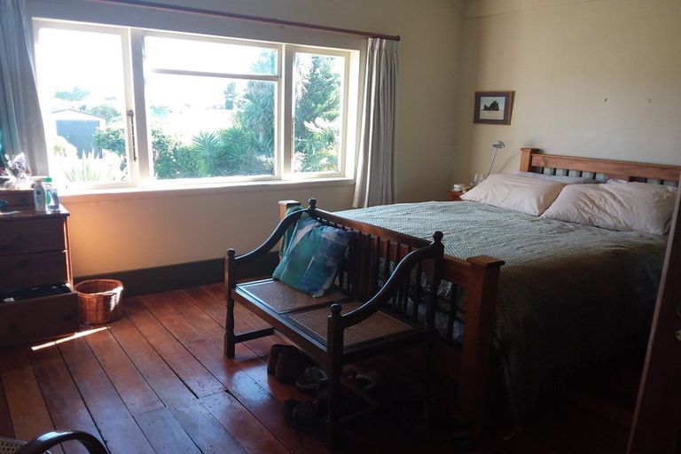 Photo of property in 104 Commercial Street, Takaka, 7110