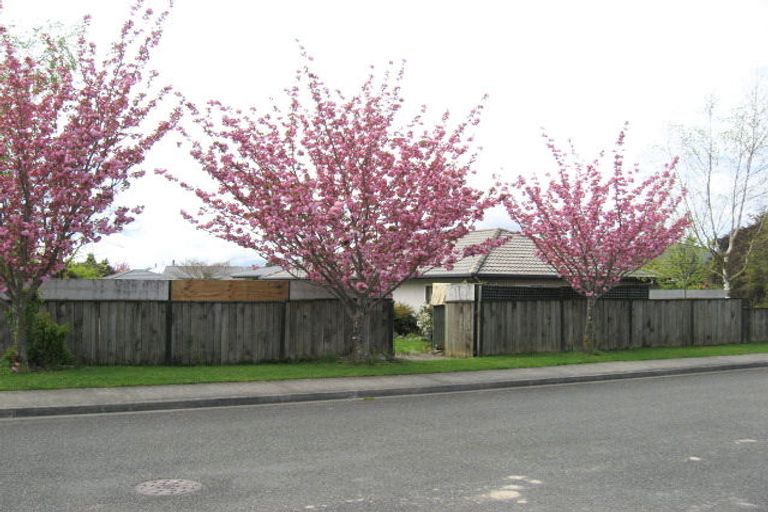 Photo of property in 16 Malthouse Crescent, Brightwater, 7022