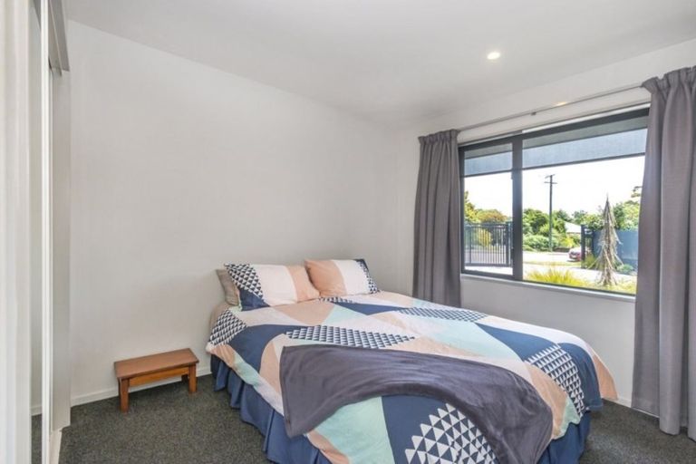 Photo of property in 68 Brookside Terrace, Bryndwr, Christchurch, 8053
