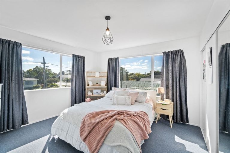 Photo of property in 36 Cutts Road, Russley, Christchurch, 8042