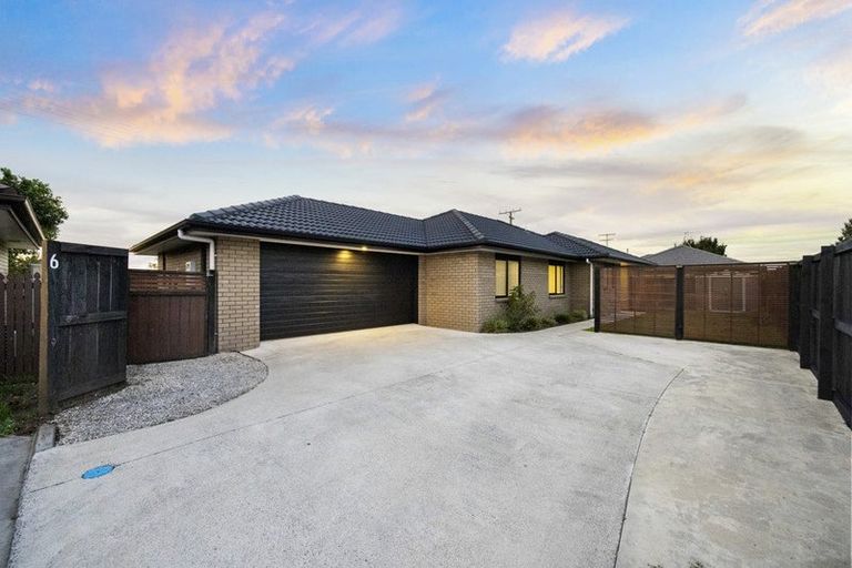 Photo of property in 6 Southbrook Close, Glenview, Hamilton, 3206