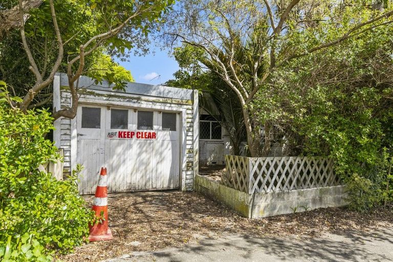 Photo of property in 59 Penrose Street, Woburn, Lower Hutt, 5010