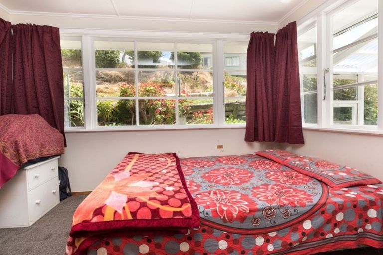 Photo of property in 69 Kotuku Street, Elsdon, Porirua, 5022