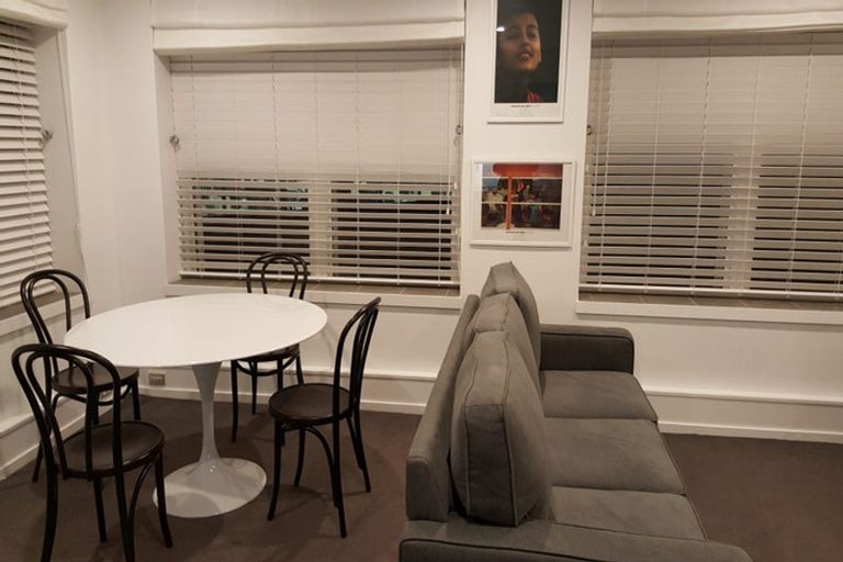 Photo of property in 5c/123 Molesworth Street, Thorndon, Wellington, 6011