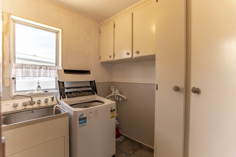 Photo of property in 102 Tavistock Road, Waipukurau, 4200