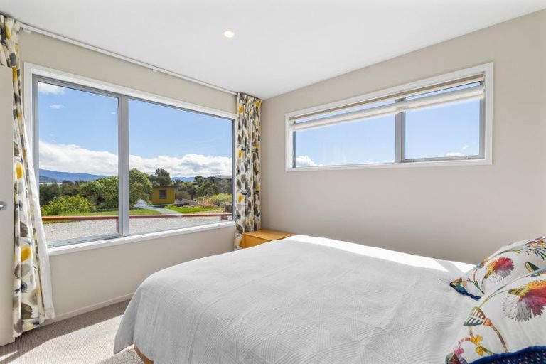 Photo of property in 19 Sandridge Terrace, Pohara, Takaka, 7183