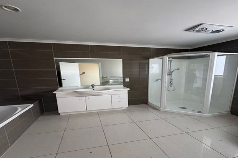 Photo of property in 19 Milford Street, Aotea, Porirua, 5024