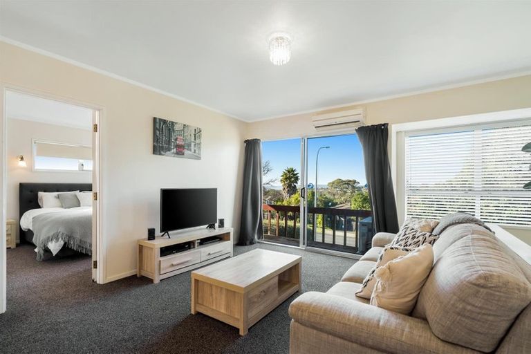 Photo of property in 2/131 Glamorgan Drive, Torbay, Auckland, 0630