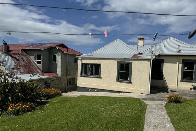 Photo of property in 56 Tees Street, South Hill, Oamaru, 9400
