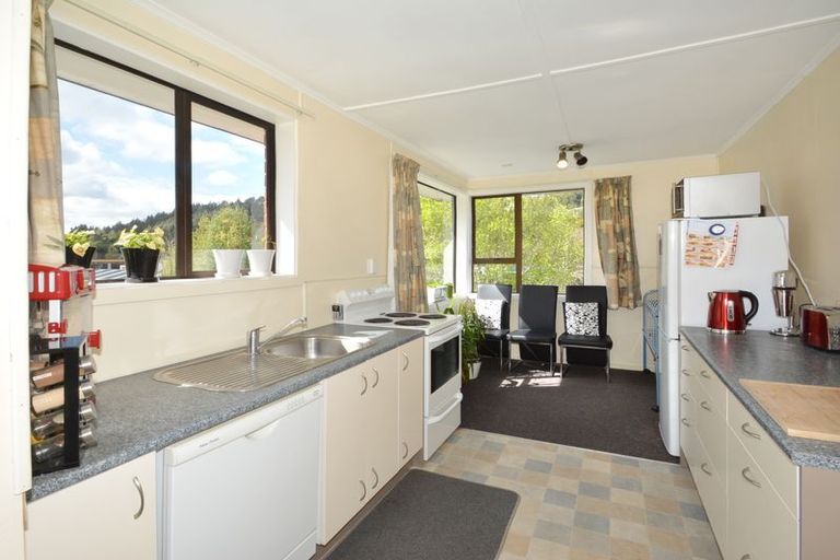 Photo of property in 18 Glenelg Street, Bradford, Dunedin, 9011
