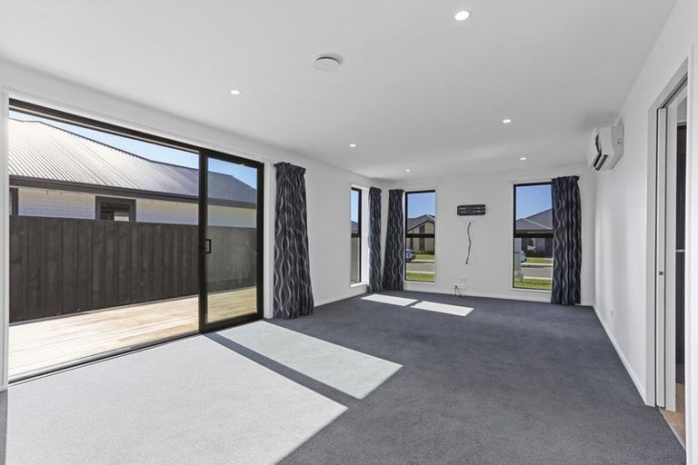 Photo of property in 18 Grimwood Street, Woodend, 7610